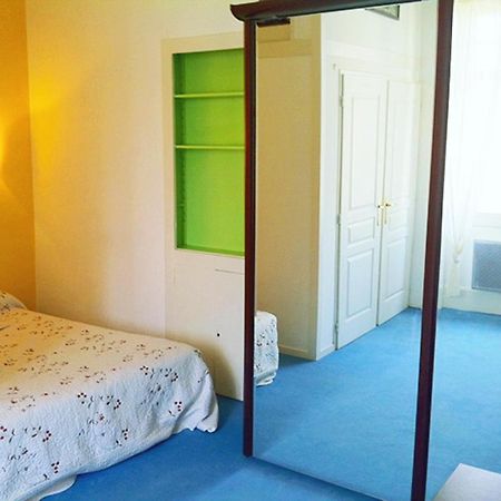 T2 A Pied De Plage Sur Ancien Hotel Chic, Samedi A Samedi Saint-Jean-de-Luz Buitenkant foto