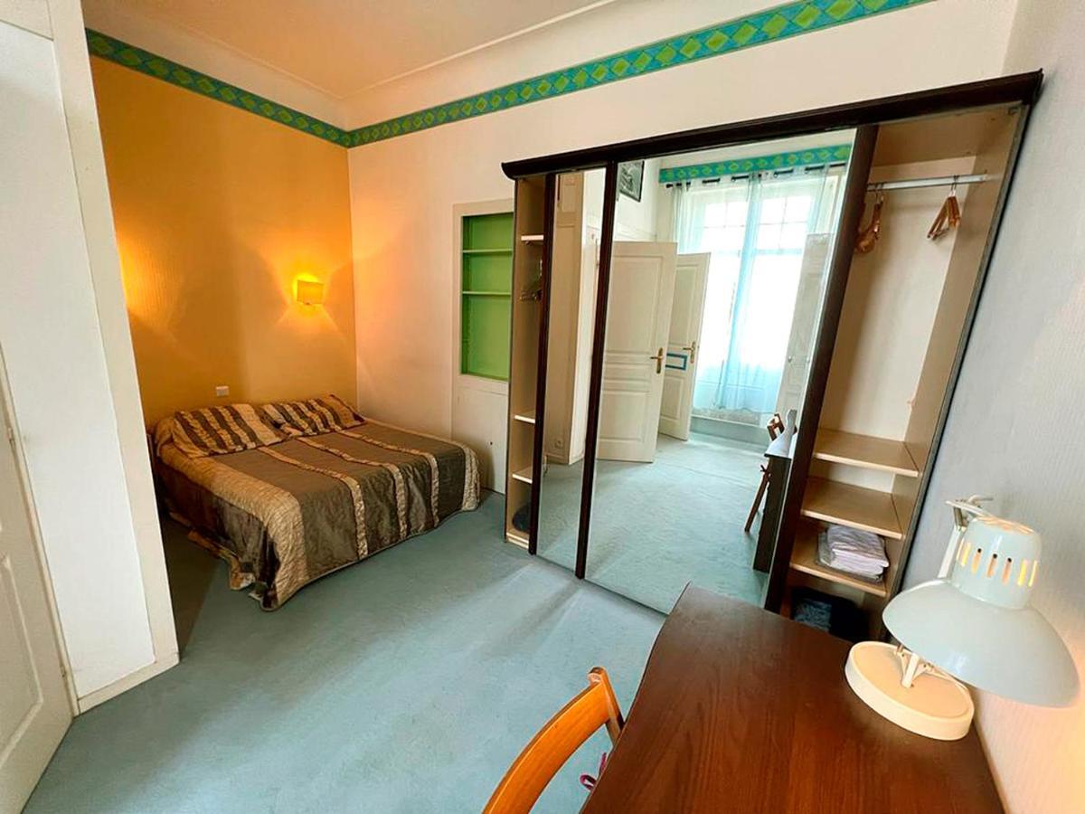 T2 A Pied De Plage Sur Ancien Hotel Chic, Samedi A Samedi Saint-Jean-de-Luz Buitenkant foto